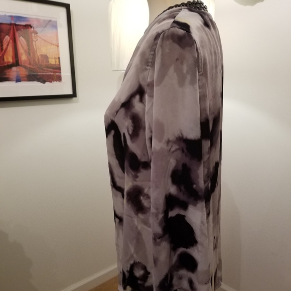 Violet & Claire Blouse - Picture 5 of 8